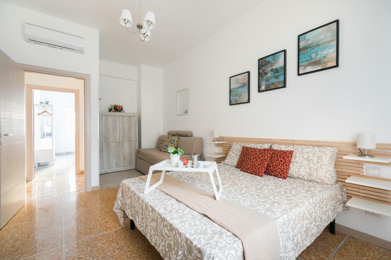 Stars Luxury Apartments 1 Roma Exterior foto
